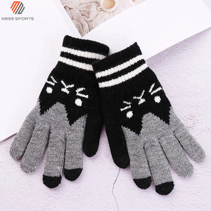 <b>Men</b> Women Checked Cotton Soft Lining <b>Thermal</b> Elastic Cuff Texting Anti Sports for Screen Winter <b>Gloves</b> - Product Image 3