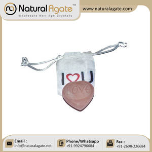 Corazón de Cuarzo Rosa con Grabado de Amor |   Piedras con Palabras Grabadas |   Piedras de Fe - Product Image 6