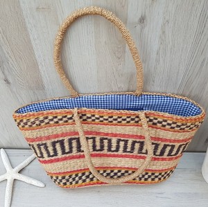 Sac de plage en osier vintage écologique et vintage Panier de rangement multifonctionnel en jonc de mer coloré avec doublure fabriqué au Vietnam - Product Image 3