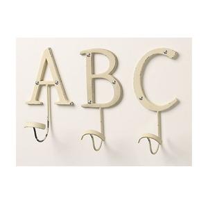 ผลิตภัณฑ์ตะขอแขวนผนังและรางอลูมิเนียมใช้งานได้จริงและมีสไตล์ - Product Image 1