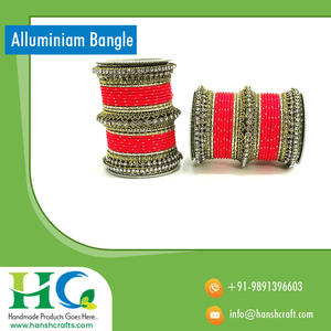 Brazaletes de aluminio hechos a mano, Fabricación en la India - Product Image 2