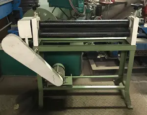 Rodillo de flexión de tres rollos mecánico, máquina de laminación de hojas tipo pirámide, máquina dobladora de placas