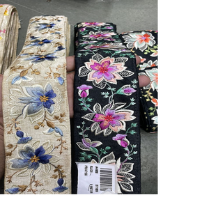 Cintas y encajes para vestido de boda, cintas y encajes hechos a mano, bordados florales y étnicos indios, surtido de tamaños y colores - Product Image 1