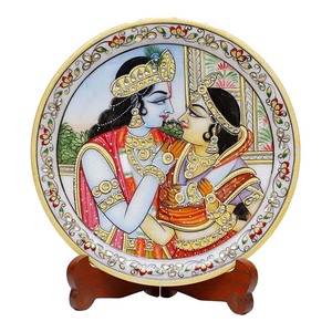 Belle plaque Krishna en marbre blanc peint or, 1 pièce, joli bijou cadeau - Product Image 1