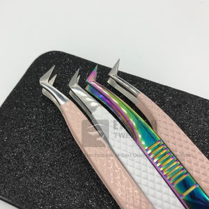 Pince à épiler d'extension de cils de volume russe de marque privée en acier inoxydable personnalisée de haute qualité en gros de fibres durables testées à la main - Product Image 1