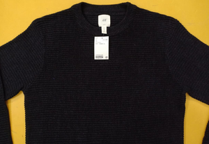 Pulls en coton tricoté extensible à col rond et manches longues pour hommes, de qualité supérieure, avec étiquettes de marque, issus de surplus de production. - Product Image 3