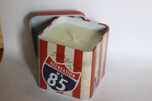Vela Aromática Caro Tin Wax Color Gris Claro, Decoración de Hogar de Lujo Personalizada - Product Image 6