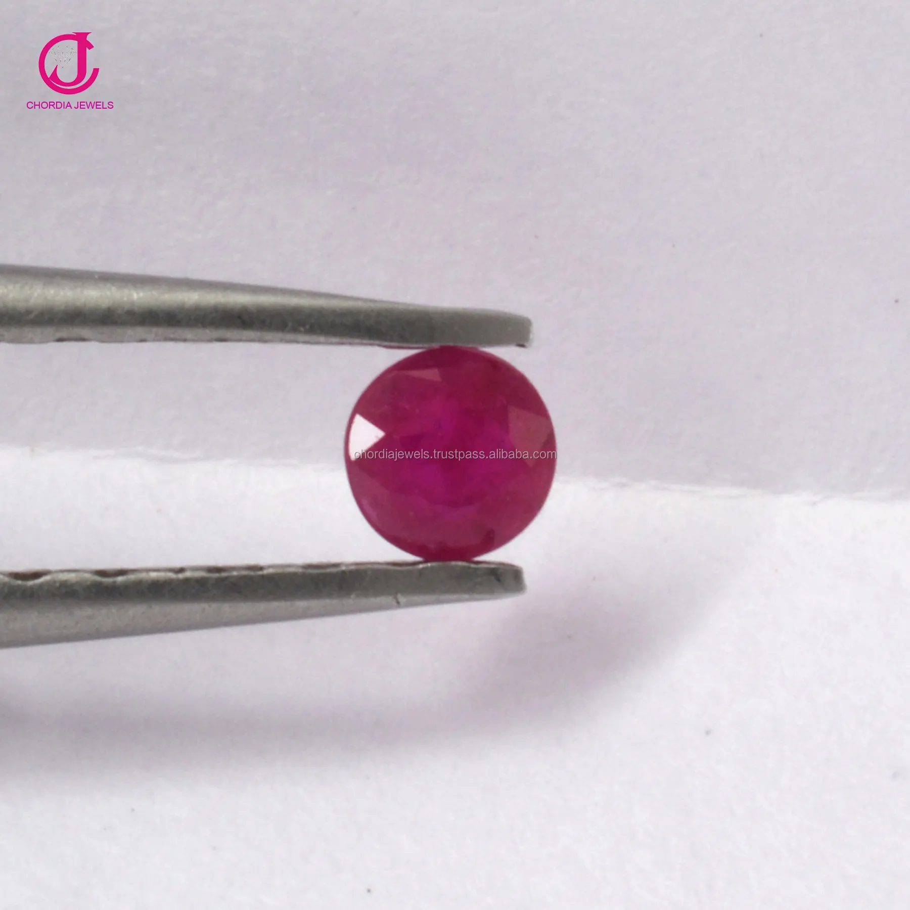 Harga grosir Rubi alami potongan brilian bulat 2.50mm - 2.90mm batu permata segi Burma pada perhiasan batu kelahiran Juli