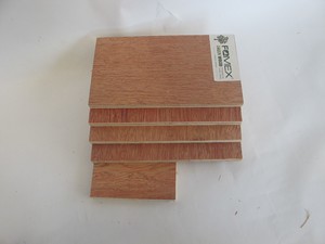 Marinee Moderne 3/4 Épais Bintangor pour Marine Contreplaqué 5mm E0 Standard 0.5mm Épaisseur Écologique Hôtel Meubles Décor Bas - Product Image 5