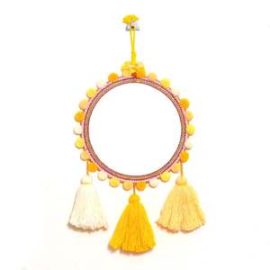 Miroir en macramé en coton fait main de haute qualité, petit, coloré et décoratif pour votre voiture - Product Image 1