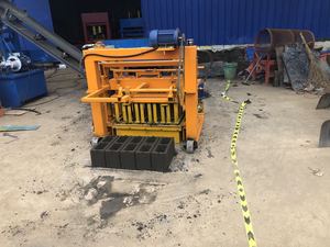 Breeze Blocco di plastica stampi blocco che fa la macchina <span class=keywords><strong>qtj4</strong></span>-24 per blocchi di mattoni di cemento deseel motore diesel nella contea di Nandi - Product Image 5