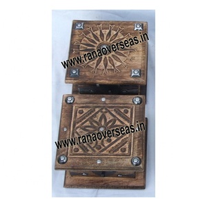 Caja organizadora de almacenamiento de joyas de madera decorativa de alta demanda con diseño tallado a mano para joyas de niñas a buen precio - Product Image 1