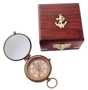 Mini boussole magnétique en laiton Antique, utilisé dans une boîte en bois, cadeau fait à la main avec un look brillant et étui Premium - Product Image 2