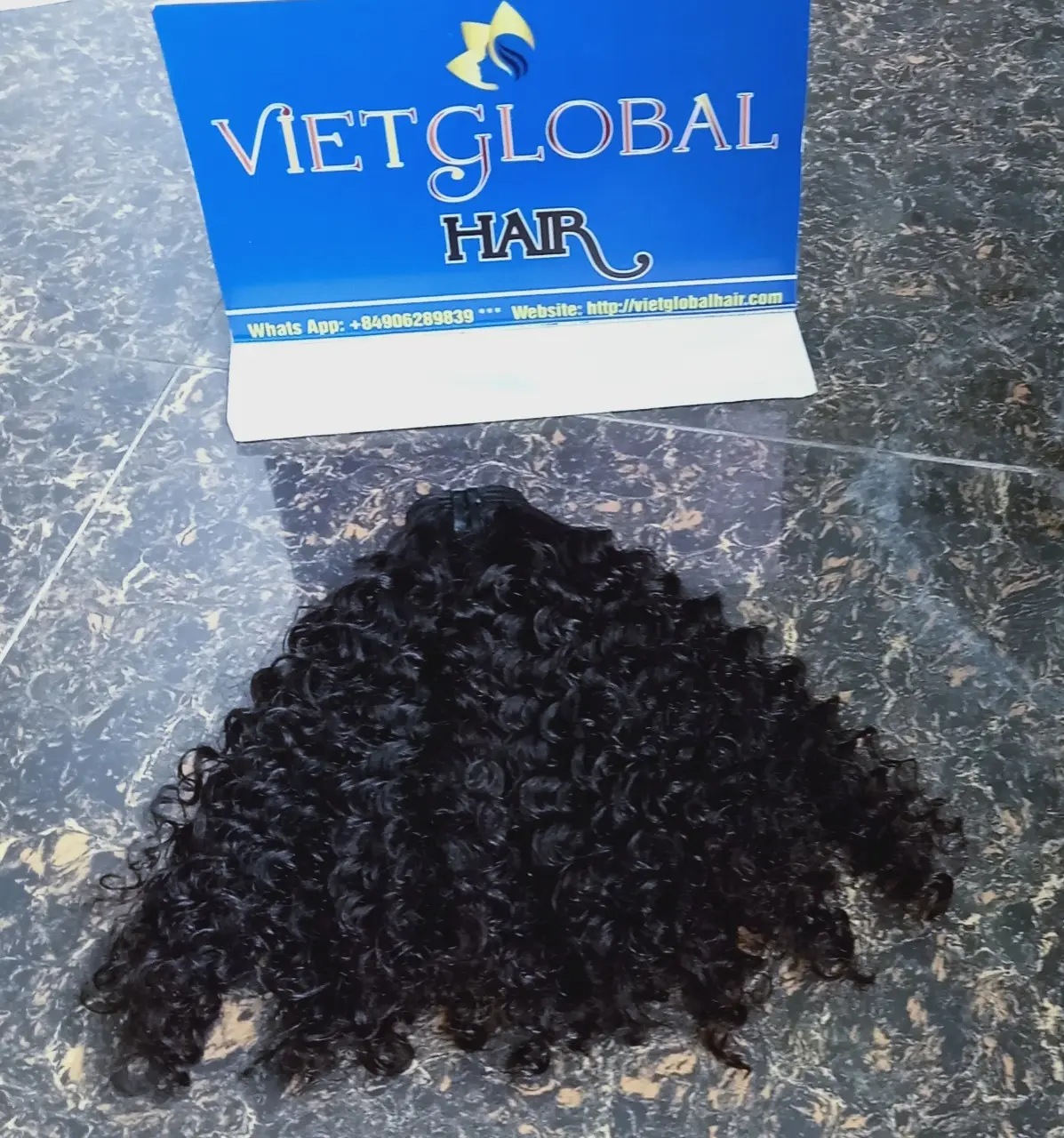Wholesale Natural 100% Human Virgin Hair Curly Hair Extensions Vietnam Raw Hair