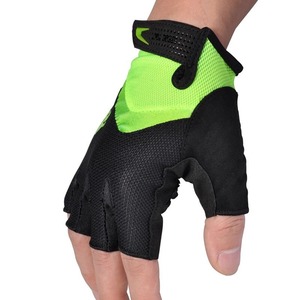 Gants de cyclisme avec logo personnalisé les plus tendances Gants de sport à motif imprimé de marque privée de haute qualité à bas prix Offre Spéciale votre propre style - Product Image 4