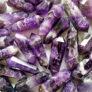 Colgante de Prisma de Bola de Cristal de Amatista |   Atrapasueños Colgante de Arcoíris para Lámpara de Araña |   Adorno Colgante de Vidrio para Decoración del Hogar Feng Shui, Regalo - Product Image 3