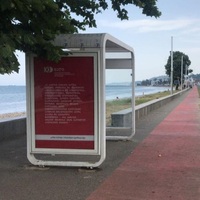 Abri de bus extérieur moderne personnalisé en aluminium, MUPI, caisson lumineux LED rectangulaire, façade en acier et verre, publicité extérieure efficace PARYA
