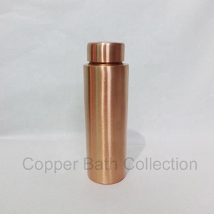 Design indien 500ml unisexe isolé cuivre Gym Yoga verres à boire direct minimaliste couvercle thermique cent pour cent métal pur - Product Image 4