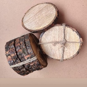 Sous-verre carré en résine écologique avec logo personnalisé 10 cm décoration de table en bois de manguier ensemble de vente en gros pour les occasions de bar à domicile - Product Image 2