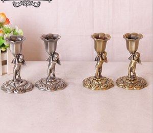 Candelabro de Latón para Altar - Decoración Elegante Hecha a Mano con Acabado Personalizado Brassworld India - Product Image 6