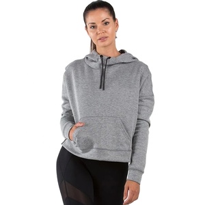 Sweat-shirt surdimensionné pour femme en coton imprimé, col rond, à capuche, épaules tombantes, logo personnalisé, style streetwear éco-responsable - Product Image 2