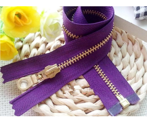 Cremallera metálica de extremo abierto de plástico y nailon con función de bloqueo automático de alta seguridad para zapatos, prendas de vestir, textiles para el hogar, duraderos y duraderos - Product Image 1