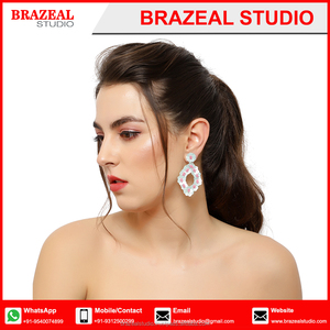 Pendientes hechos a mano de diseñador, cuentas de semillas, ganchillo, multicolor, joyería para mujer y pendientes, accesorios - Product Image 4