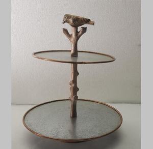 ด้านเรซิ่นการออกแบบรอบรูปร่างไม้สองชั้นยืนเค้ก - Product Image 6