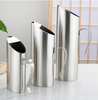 Fournisseur en gros King : Carafe à eau en acier inoxydable et cuivre, écologique, 50 oz, pour la consommation et le stockage