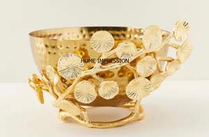 Bol décoratif au design de fleurs et de feuilles antiques - Product Image 3