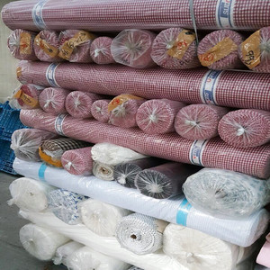 Tissu en coton 100% polyester coréen, stock textile solide, teinture et impression à carreaux, meilleurs pour chemises, offre spéciale - Product Image 1