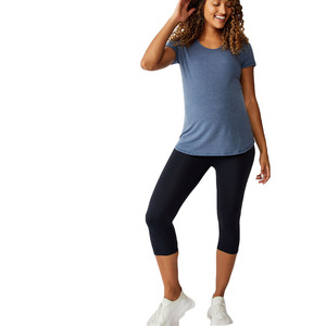 OEM Athletic Sleeveless Crop top and fitness legging sports set Wear for women - Product Image 2