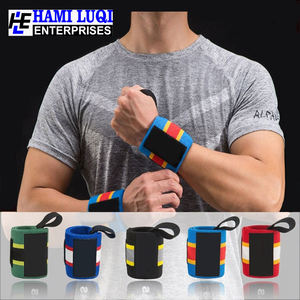 <b>Maximized</b> Momentum Premium Sport Wrist Wraps for Powerlifting Excellence - Product Image 3