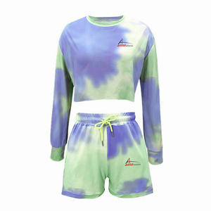 Tops cortos de entrenamiento de manga larga, pantalones cortos cómodos para el sudor, conjuntos de verano multicolor - Product Image 1