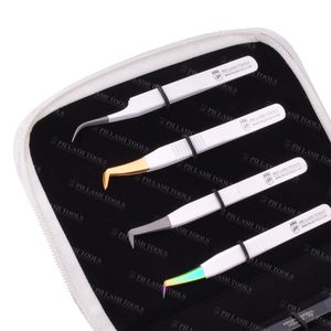 Funda elástica con cremallera blanca para 8 pinzas, un lugar seguro para guardar tus delicadas y útiles pinzas - Product Image 3