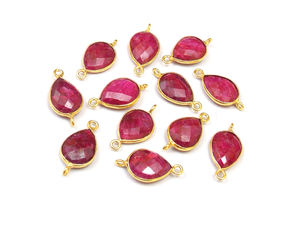 Conector de bisel de piedras preciosas de doble fianza de rubí teñido Hermosa forma de pera Latón chapado en oro facetado para la fabricación de joyas - Product Image 3