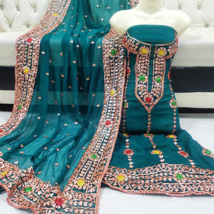 Costumes pakistanais et indiens faits à la main de qualité exceptionnelle, Gotta et Paka Tanka - Product Image 1