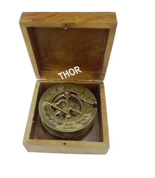 สไตล์โบราณVintageทองเหลืองเข็มทิศนาฬิกาSundial Maritimeเข็มทิศเข็มทิศ "ไม้ธรรมชาติกล่องWest Londonเข็มทิศหมายเลข