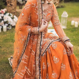 ELEGANT---BEAUTIFUL--BRIDAL--KURTA--WITH--LEHENGA-ชุด-ด้วย --- ประดับด้วยลูกปัดแก้วคริสตัลงานหินสำหรับงานแต่งงาน = 2021 -- - Product Image 1