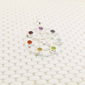 Pendentif Chakra de Style étoile attrayant, en grenat et pierres précieuses multiples, de luxe, de haute qualité, d'usine, vente en gros, nouvelle collection 2020 - Product Image 4