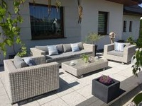 Wetterfestes Ecksofa-Set im Farmhouse-Stil mit Aluminiumrahmen und Polyrattan, PU-Kissen für Wohnzimmer, Esszimmer und Außenbereich, Vietnam