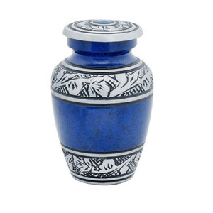 Urna Toscana golpeada a mano italiana Venta caliente Mejor precio Acabado Urna de cenizas de moda de alta calidad Tarro de cremación pintado a mano de lujo - Product Image 1