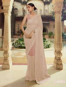 Thiết Kế Bên Mặc Màu Hồng Georgette Thêu Saree Với Áo Mảnh - Product Image 3