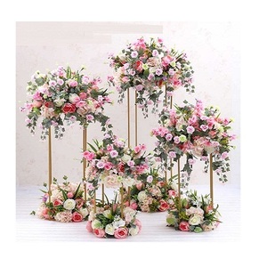 Support de fleurs en métal et cristal, centre de table avec arrangement floral de la plus grande qualité, centre de table à prix avantageux - Product Image 6