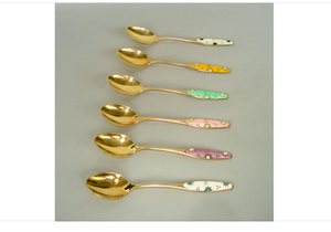 Juego de Cubiertos de Acero Inoxidable de Diseño Más Reciente, Calidad Exclusiva, Dorado de Lujo para Uso en Comedor - Product Image 5