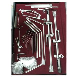 Retractor Thompson, Juego Completo de Instrumentos Quirúrgicos con Caja - Product Image 3