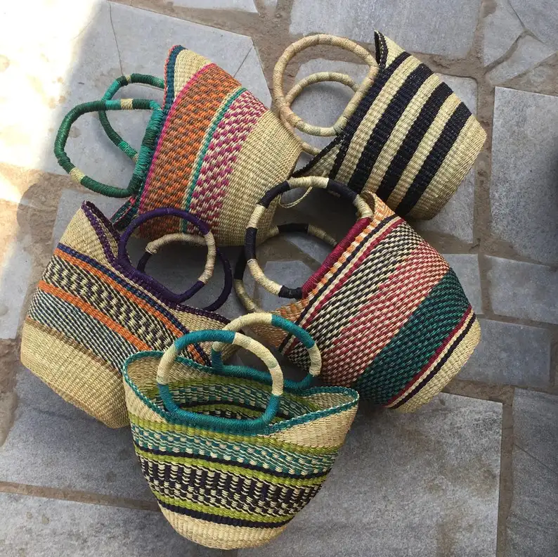 Panier de rangement en jonc naturel fait à la main, sac de shopping pour décoration de maison, fabriqué au vietnam, 1 pièce