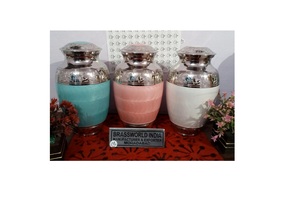 <b>Large</b> Standard Aluminium American Style Adult Cremation <b>Urn</b> by Brassworld India Funeral Supplies - Product Image 4