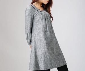 Robe d'été formelle pour femme, longueur genou, en lin gris uni, manches longues, col rond, coupe classique, tissée, respirante, brodée - Product Image 4