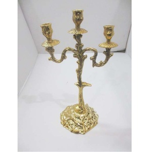 Candelabro de metal dorado de 3 luces con vidrio para el hogar, hotel, boda, decoración, estilo farol - Product Image 1